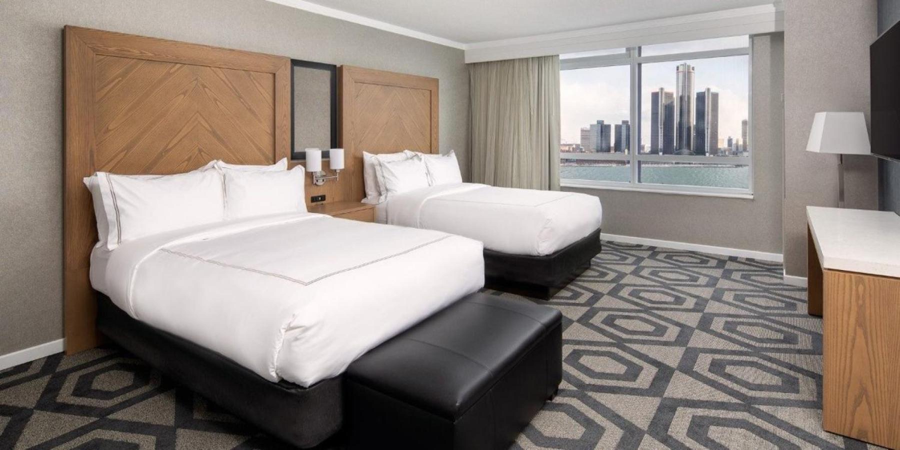 Forum Tower Luxury 2 Bed River View Sofa Non-smoking,1742908209:JPEG
