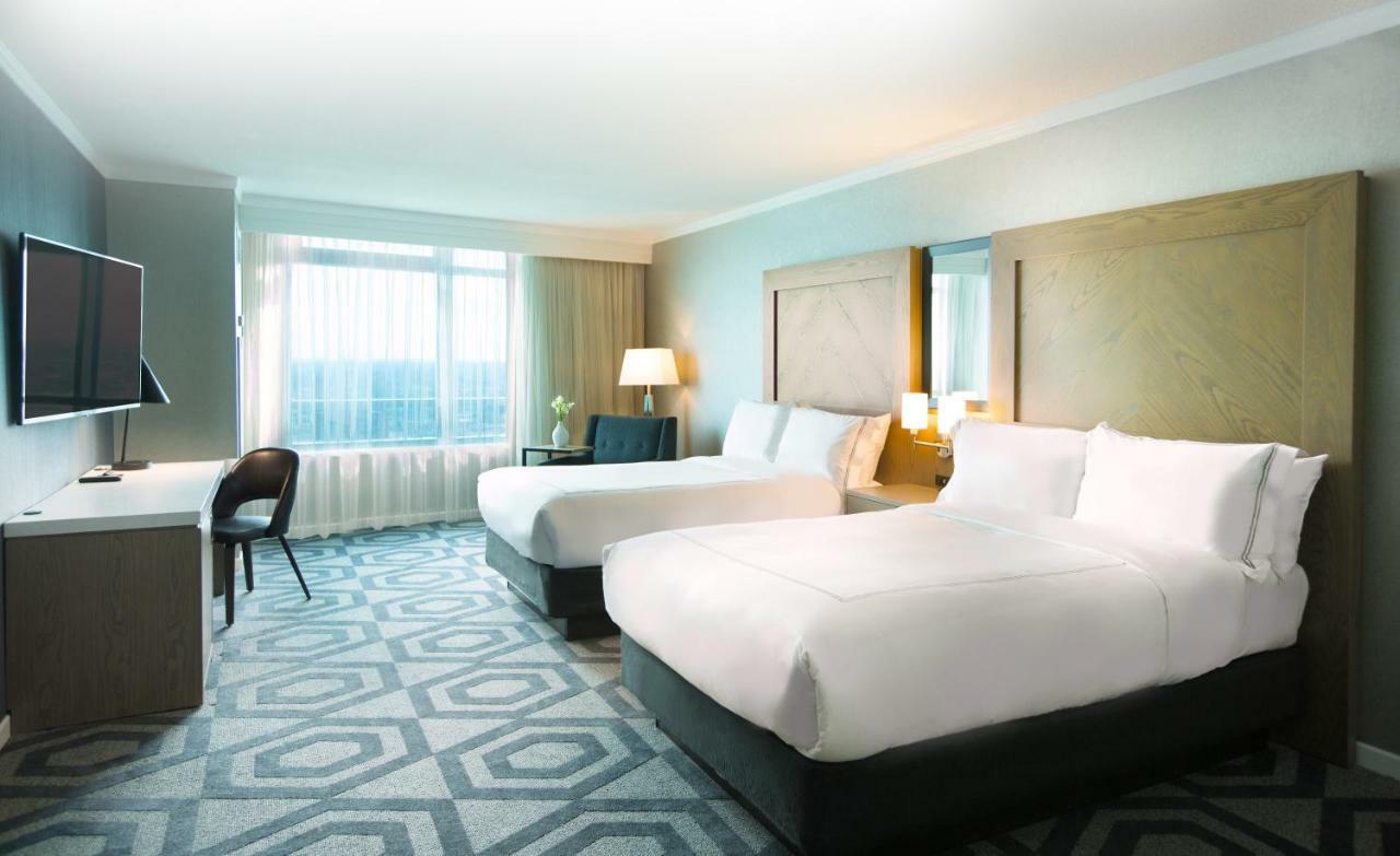 Forum Tower Luxury 2 Bed Non-Smoking,1742908197:JPEG